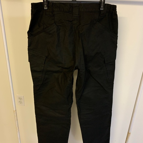 TACVASEN Men's Outdoor Tactical Cargo Casual Pants - Picture 3 of 3